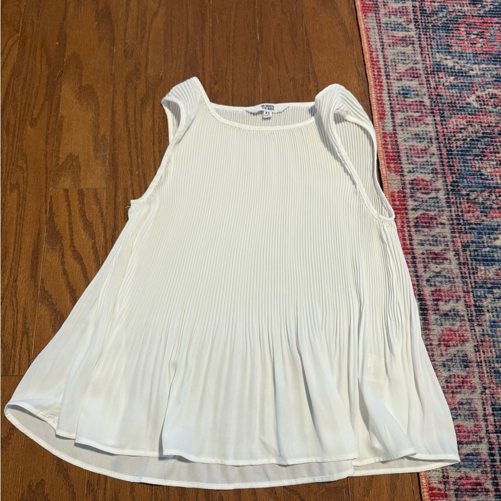 Elegant White Pleated Top